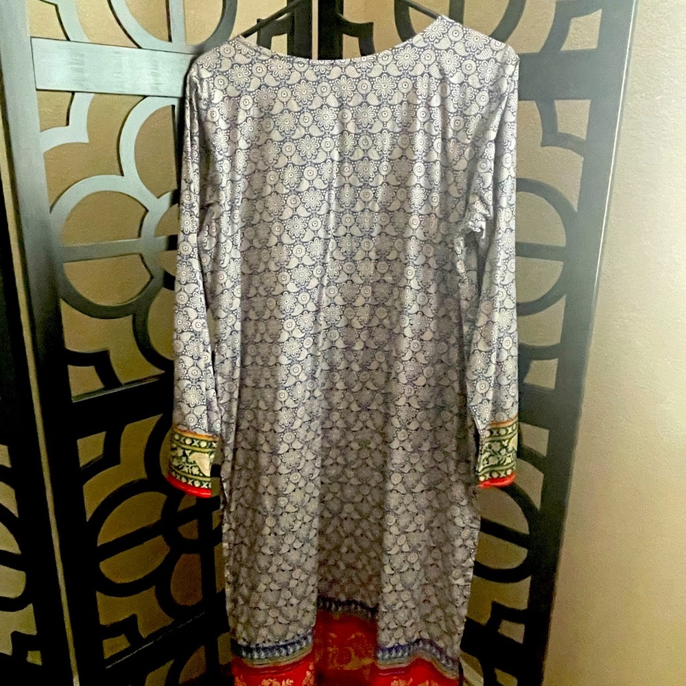 Kurta - Picture 2 of 3